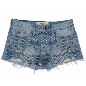 Hollister Studded Embroidered Jean Shorts Sz 3/26